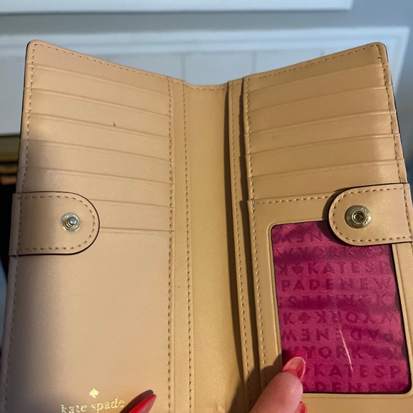 Kate Spade wallet - Picture 3 of 3